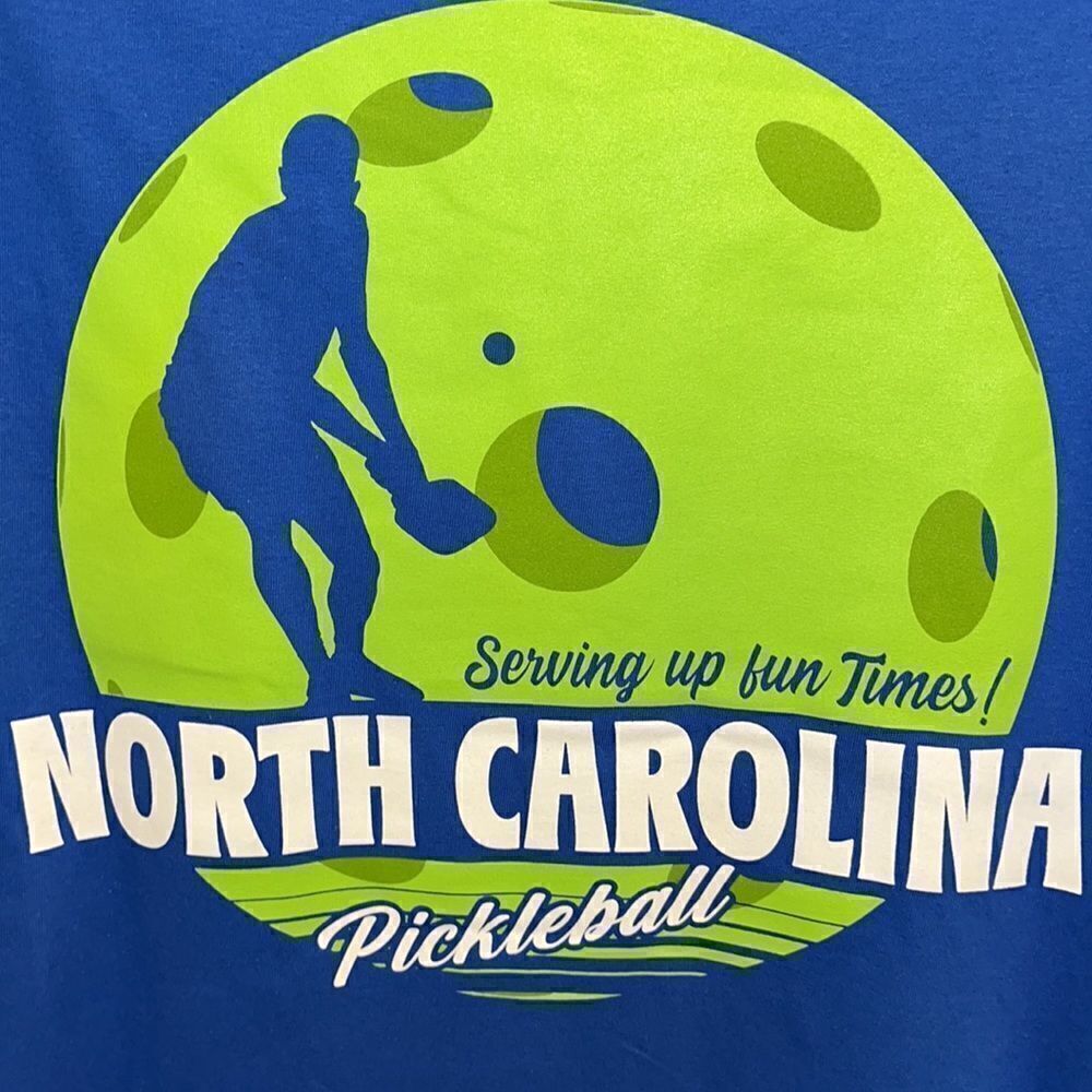 New Blue North Carolina Pickleball serving up fun times Men’s or Unisex T shirt